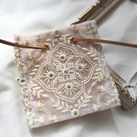 インド刺繍 リボン ポニーフック ラップリボン リボンラップ ホワイト