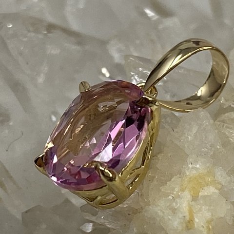 k18YG AU750 18金ピンクトパーズ1.34ct ペンダント