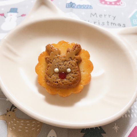 ☆送料無料☆ トナカイクッキーブローチ🎄🍪🦌