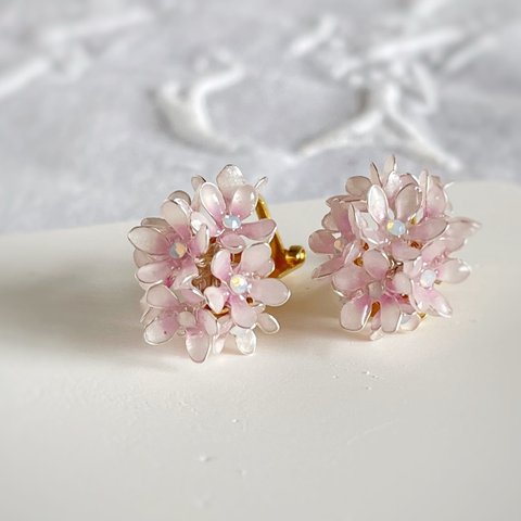 花曇り、桜の耳飾り　　イヤリング 