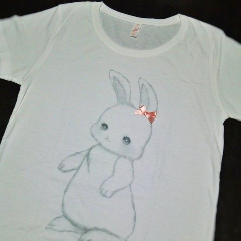 【ラスト1枚】白うさぎちゃんTシャツ