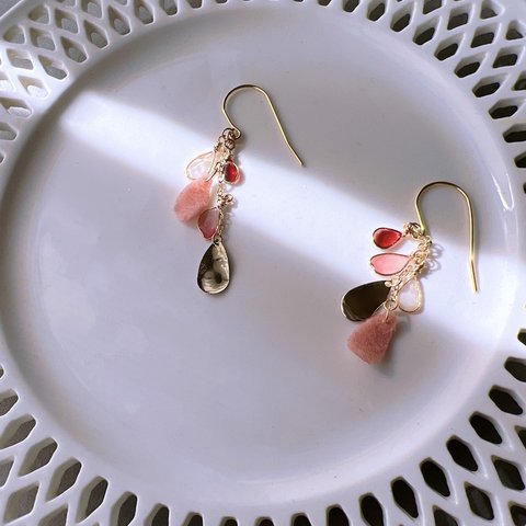 桜の花びらピアス🌸