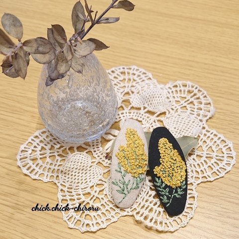 再販❁¨̮大人も子供もお洒落して💓手刺繍のぱっちんぴん🍀6cmセット(ミモザのセット)