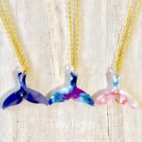 ☆ Whale Tale Necklace  〜くじらの尾〜
