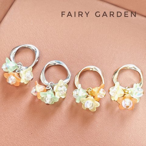 カラフルフラワー×ひねりリング（2color）ピアス　イヤリング　