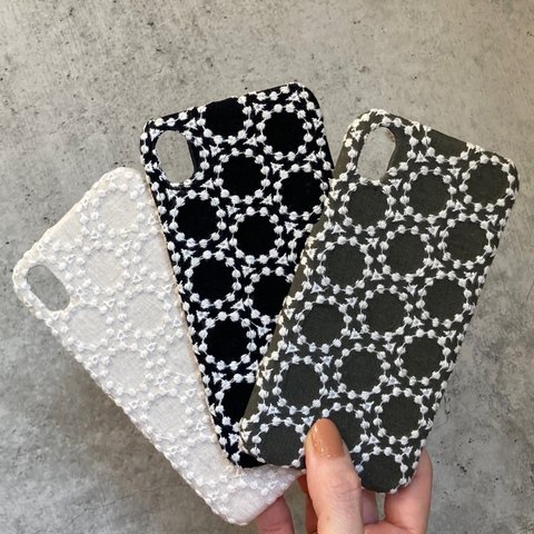 スマホショルダー対応♡サークル刺繍レース　iPhoneケース