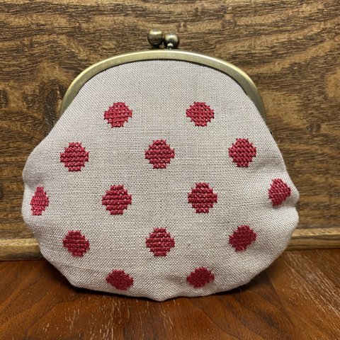 水玉刺繍のがまぐち（赤）