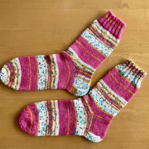 手編みの靴下  