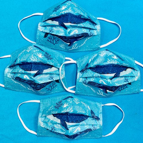 くじらマスク　4枚セット　レディースサイズ　ノーズワイヤー入り　使い捨て　送料無料　クジラ　鯨　ホエールウォッチング　海　サンゴ　シロナガスクジラ　海マスク