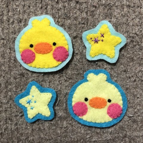 ひよこ 星 フェルト ワッペン ②