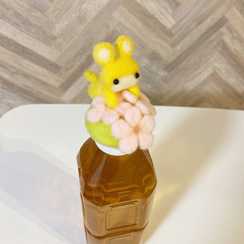 桜🌸と「にゅうにゃん」ボトルキャップ