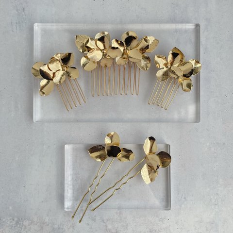 【𝐍𝐨.𝟏𝟑】𝐛𝐥𝐨𝐨𝐦/𝐠𝐫𝐨𝐰 𝐠𝐨𝐥𝐝*　ブライダル　結婚式　ヘアアクセサリー　ヘアピン　ヘアコーム　ヘッドドレス　髪飾り　ゴールド　真鍮　フラワー　花