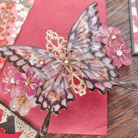 （6cm金具）命の蝶と梅バレッタ〜梅の宮〜（hair ornaments of butterfly and flower〜umenomiya 〜）