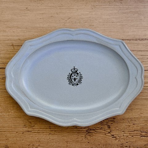 24.5 オーバルプレート Queen Beeフレンチグレー 〈French Vintage 〉 アンティーク風 楕円皿 日本製 美濃焼 食器 カフェ風 蜂柄