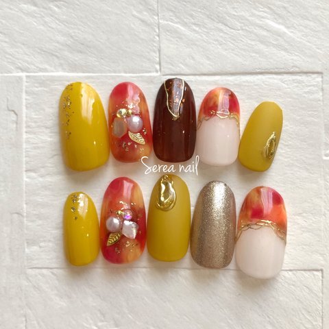 再販　紅葉ネイルチップ💅