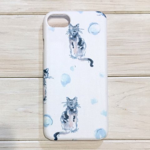 水墨画しゃぼん玉猫ちゃん柄 ホワイトブルー スマホケース【Xperia/GALAXY/iPhone】