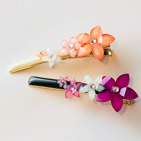 【再販4】小花を散らしたヘアクリップ