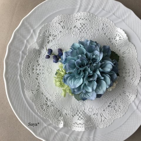 Light blue x Hydrangea  * コサージュ ・ ヘアクリップ