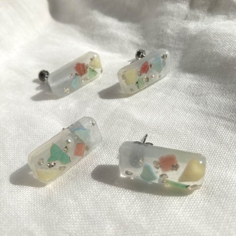 【川から海を守る】パステル長方形pierce/earring