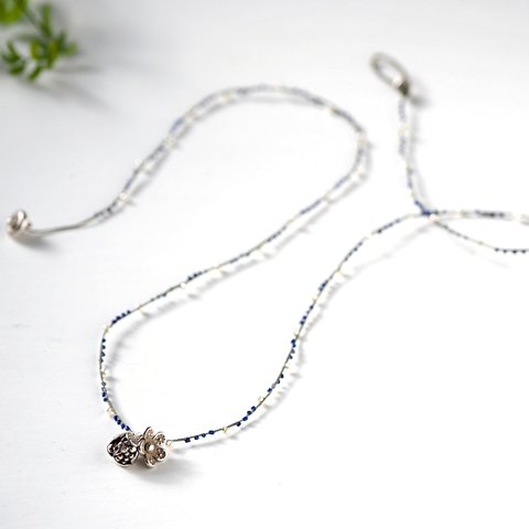 Botanical charm long pendant "Lapis lazuli・Pearl"