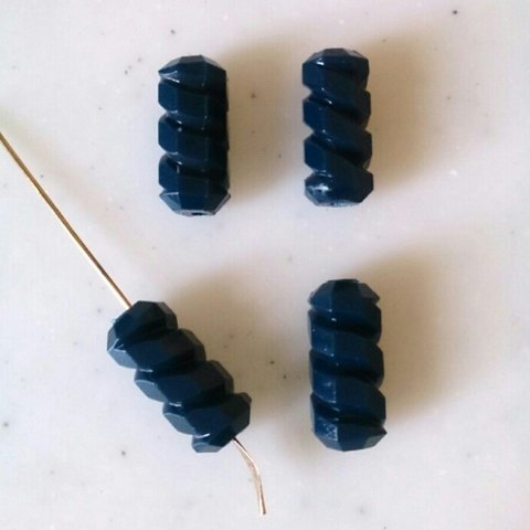 Vintage Navy Swirl Tube Beads 《6902》