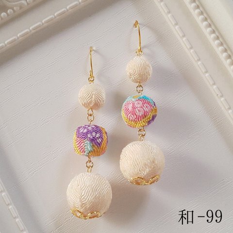 ちりめん ピアス ちりめん玉 和柄 三連 和雑貨