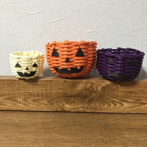 ハロウィン🎃のミニかご　　3個組