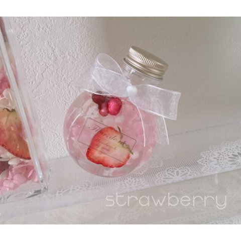 フルーツハーバリウム♡strawberry♡再販