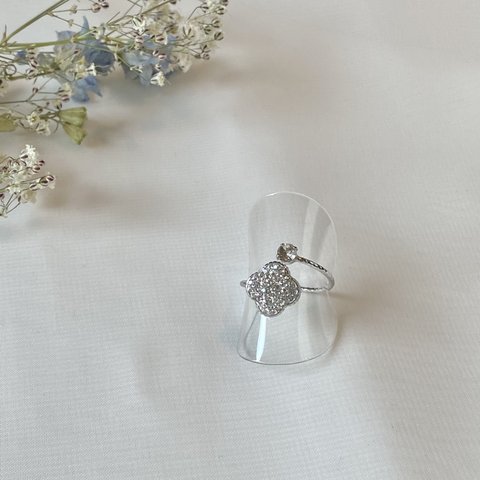 Swarovski flower ring