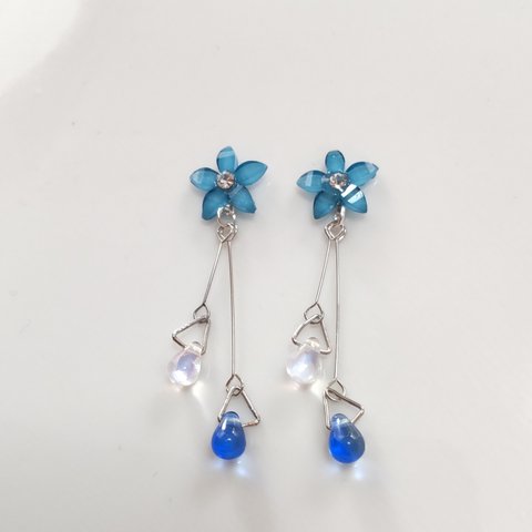 シールピアス    blue   Flower   ～雫～