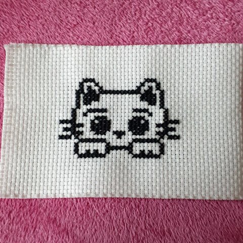 クロスステッチ　クロススティッチ　ハンドメイド　完成品　刺繍　猫　ネコちゃん