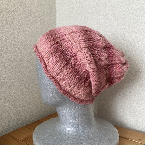 手編み　コットンウールのニット帽子　ケア帽子