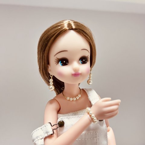 リカちゃん　アクセサリー　パール　4点セット　ピアス　ネックレス　バングル　小物　②