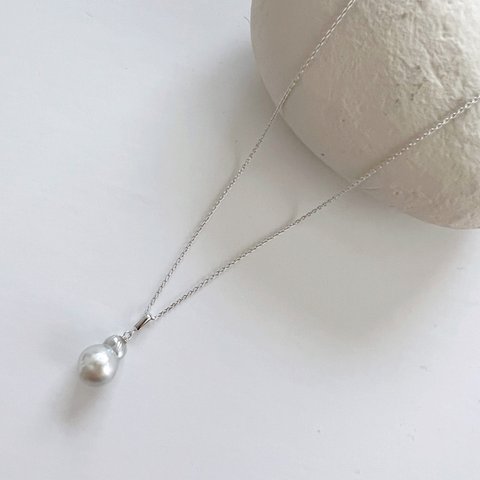 あこや真珠：baroque pearl necklace