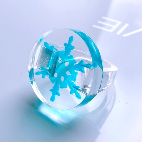 Snowflake ring       レジンリング