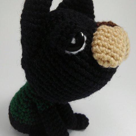 【送料無料】おねむなフレブル君の編みぐるみ黒~緑