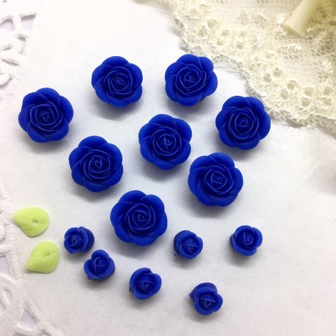 ハンドメイド パーツ    材料  樹脂薔薇　7 青
