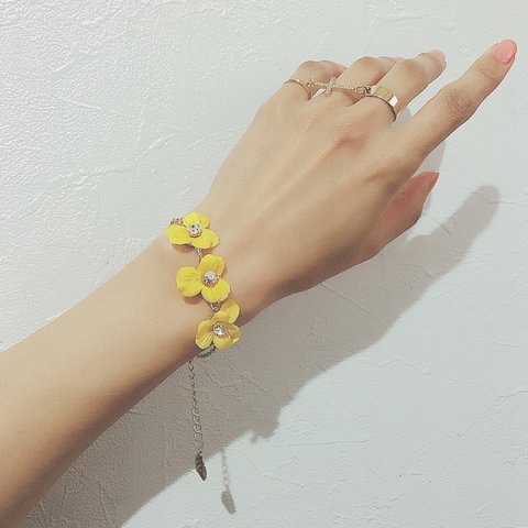 viola bracelet♡yellow