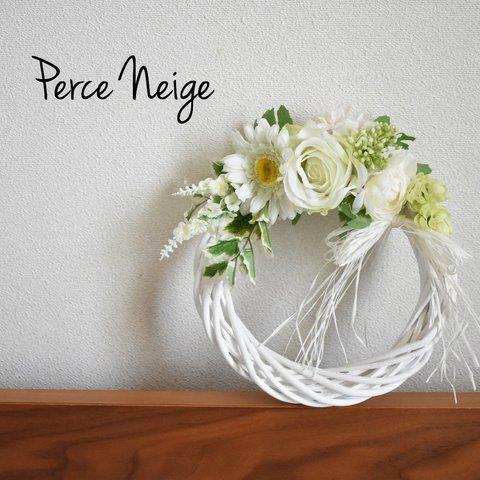 White green wreath