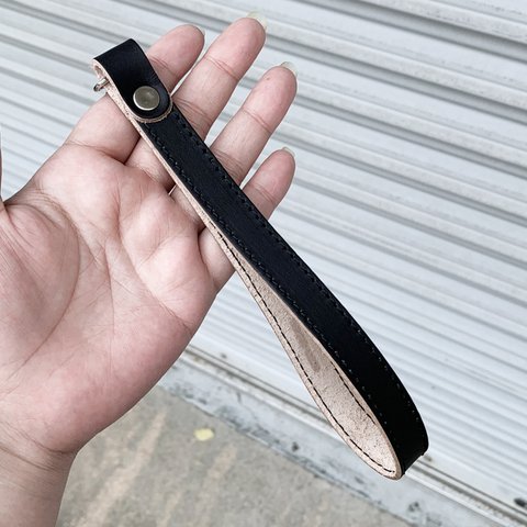 ▲BELT シンプル・モノトーンの黒「ベルトステッチ ロングストラップ」ポーチの持ち手にも（BSS-KK-K）