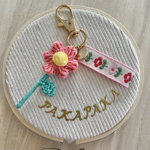 お花♡ストラップ♡刺繍糸