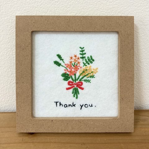 Thank you.花束刺繍💐