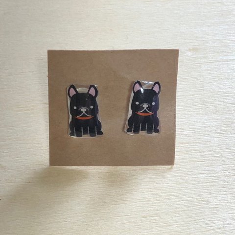 🐾ブルドッグピアス(黒)🐾