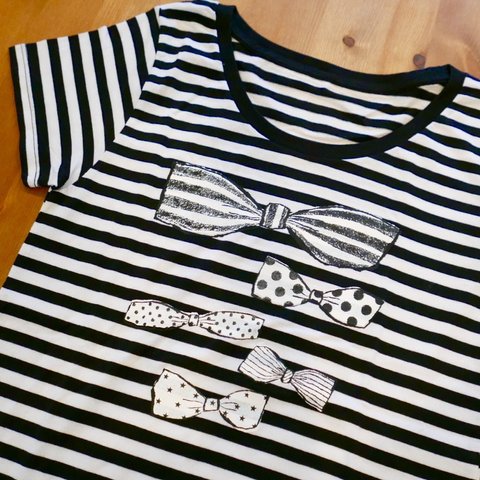 SALE! Striped T-shirts - ribbons -black