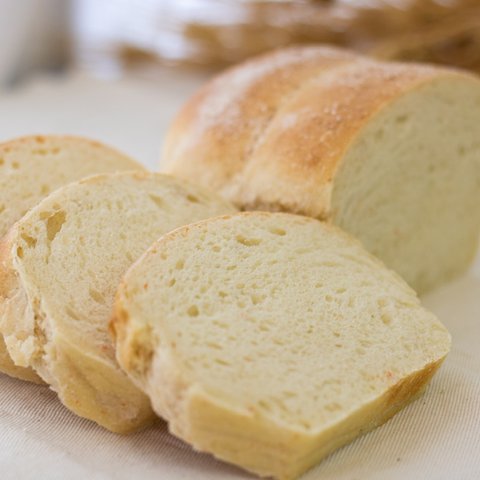 木型で焼いたほんわか食パン（S)【自家培養天然酵母のパン】 
