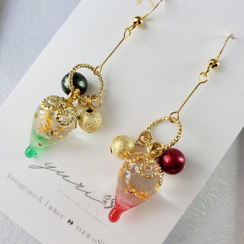 レジン　ピアス　クリスマス　雫　しずく　ハンドメイド