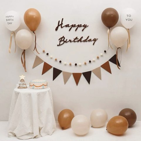 ケーキトッパープレゼント♡【21ピース】✴︎A✴︎誕生日 ハッピーバースデーフェルトガーランド セット