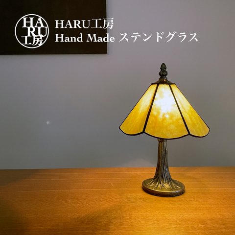 【送料無料】ステンドグラス ナイトランプ（ムーンイエロー） オールハンドメイド
