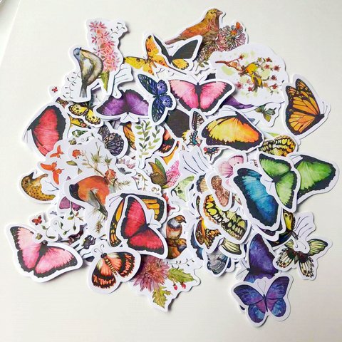 ♥水彩鳥　カラフル蝶々のフレークシール　たっぷり70枚