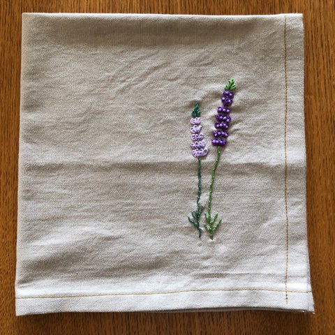 刺繍の大判ハンカチ☆ルピナス